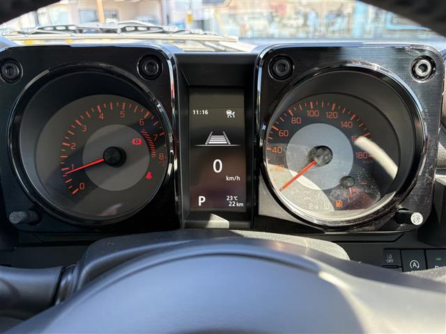Suzuki Jimny Nomade 10