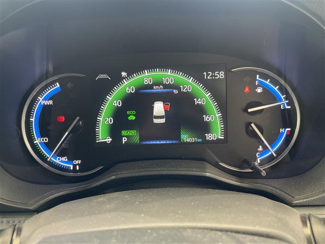 Toyota Voxy 12