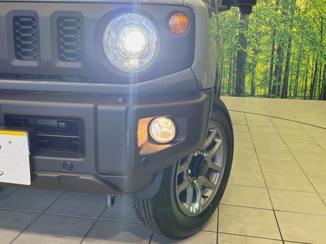 Suzuki Jimny 12