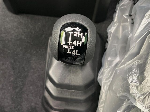 Suzuki Jimny 3