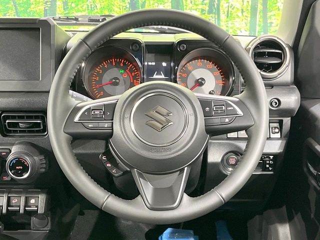 Suzuki Jimny 11