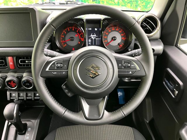 Suzuki Jimny Sierra 10