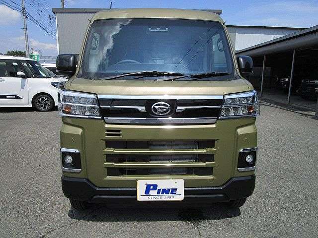 Daihatsu Atrai 3