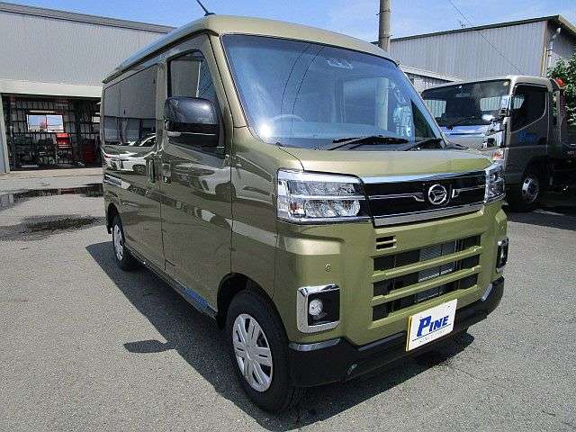 Daihatsu Atrai 4