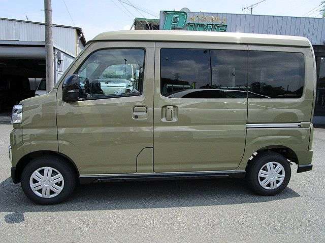 Daihatsu Atrai 10