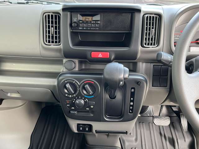 Suzuki Every 12