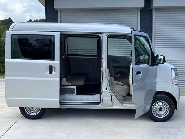 Suzuki Every 8