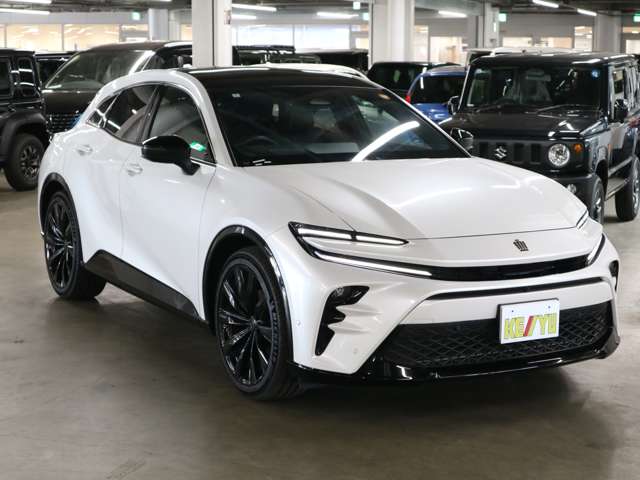 Toyota Crown Sport 8
