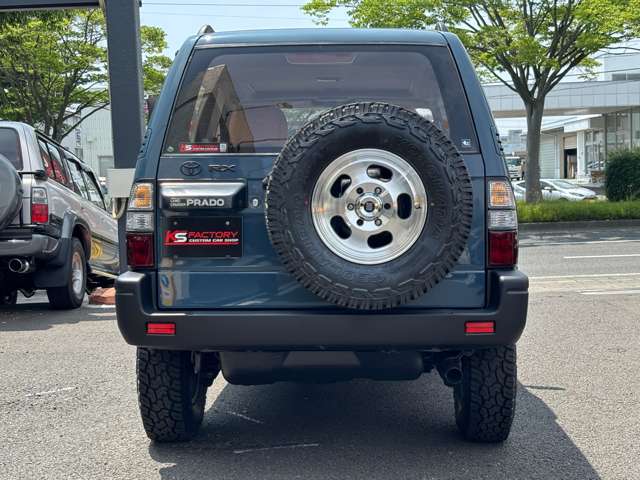 Toyota Land Cruiser Prado 7