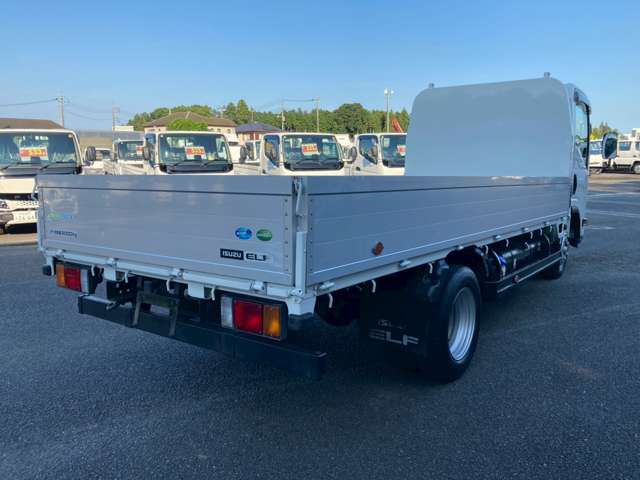 Isuzu Elf 5