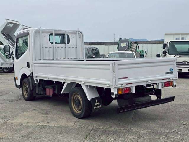 Mitsubishi Fuso Canter Guts 6