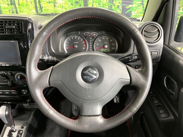 Suzuki Jimny 12