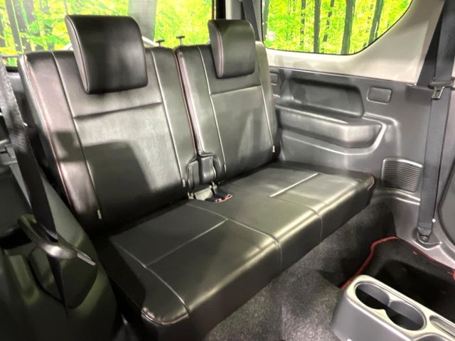 Suzuki Jimny 10