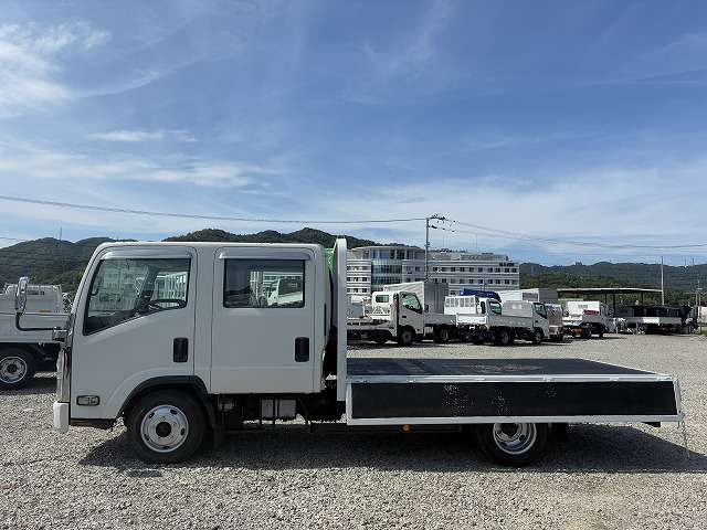 Isuzu Elf 11