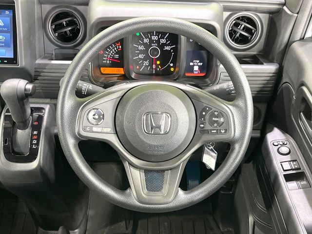 Honda N-VAN 11