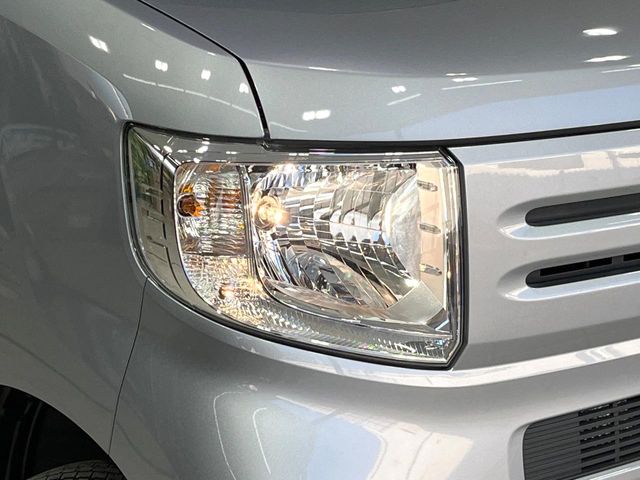 Honda N-VAN 12