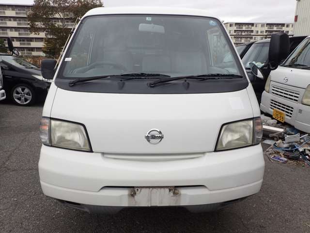Nissan Vanette 2