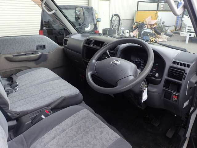 Nissan Vanette 9