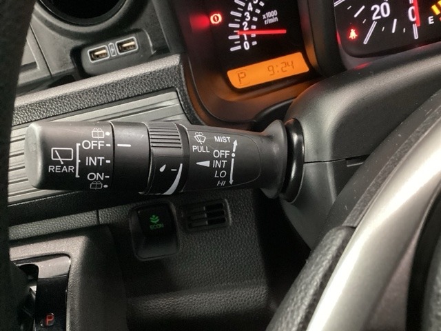 Honda N-VAN 12