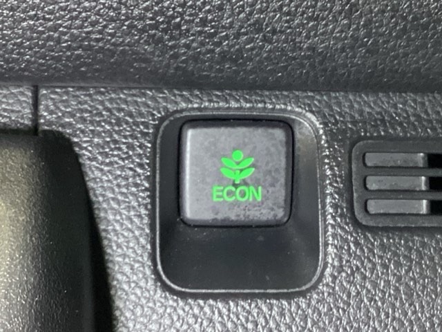 Honda N-VAN 6