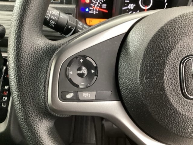 Honda N-VAN 10