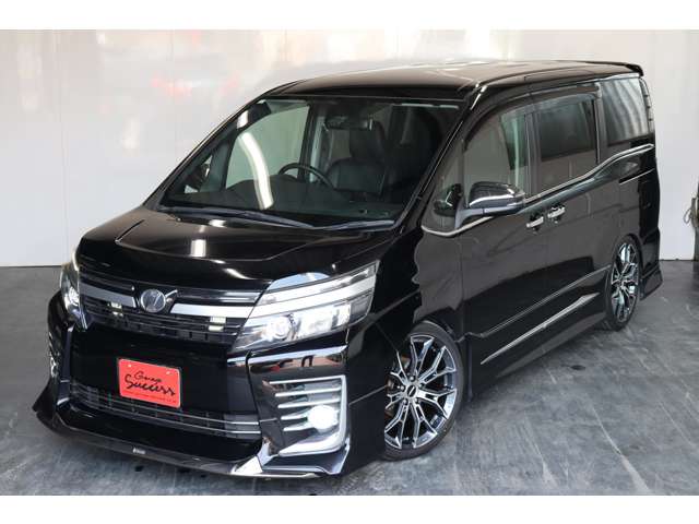 Toyota Voxy 12