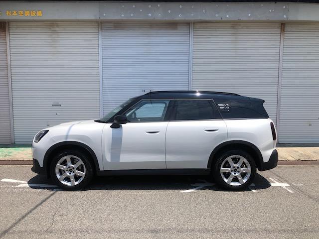 MINI Countryman 5