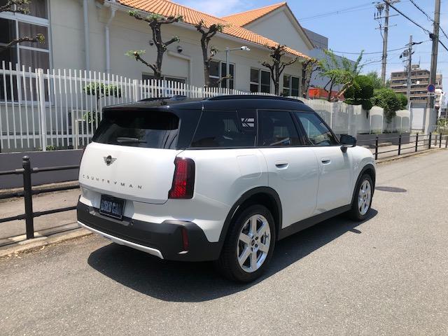 MINI Countryman 8