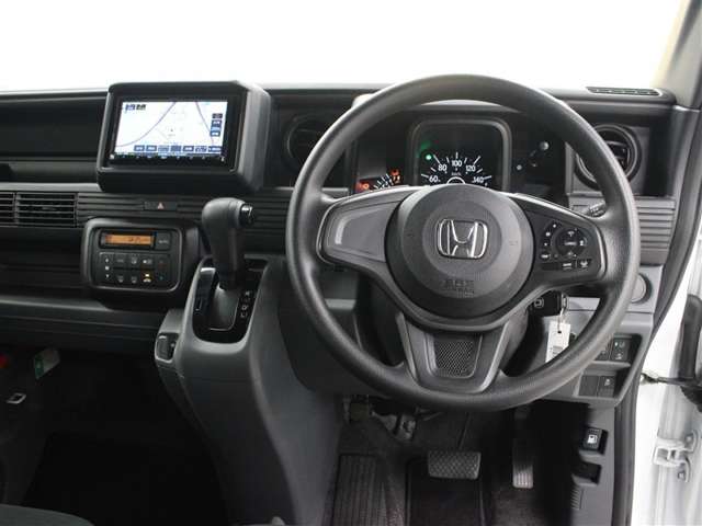 Honda N-VAN 8