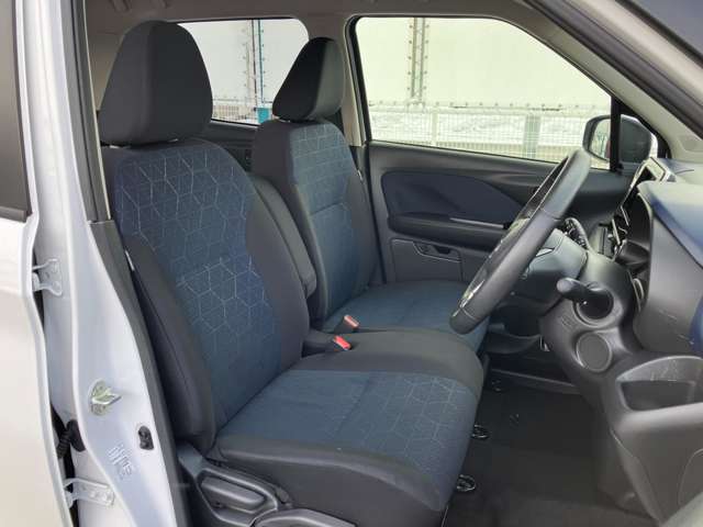 Mitsubishi eK X 6