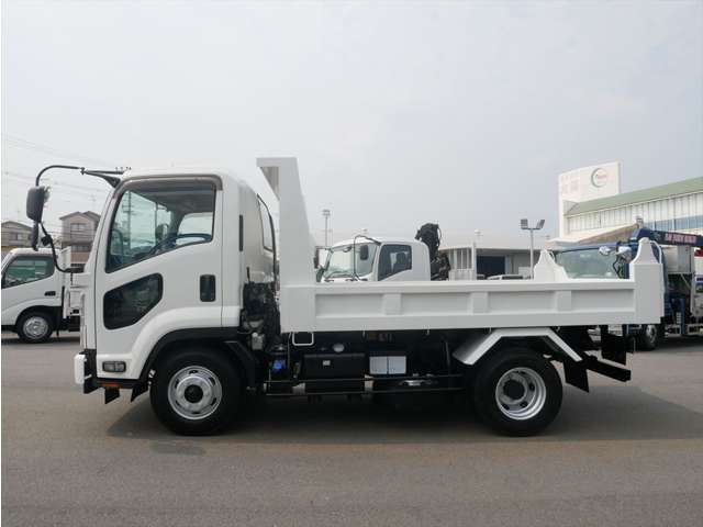 Isuzu Forward 8