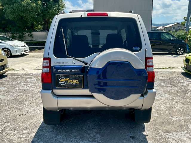 Mitsubishi Pajero Mini 10