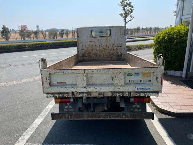 Mitsubishi Fuso Canter 12