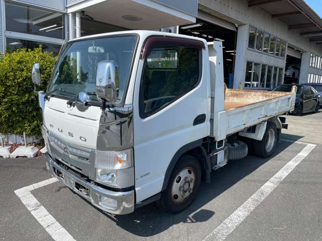 Mitsubishi Fuso Canter 2