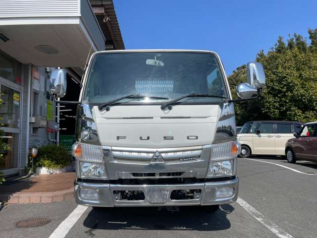 Mitsubishi Fuso Canter 3