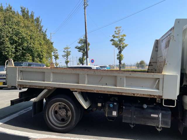 Mitsubishi Fuso Canter 8