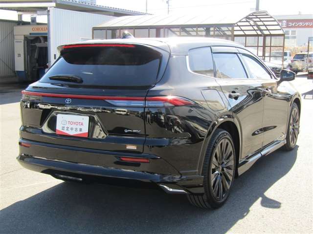 Toyota Crown Estate 5