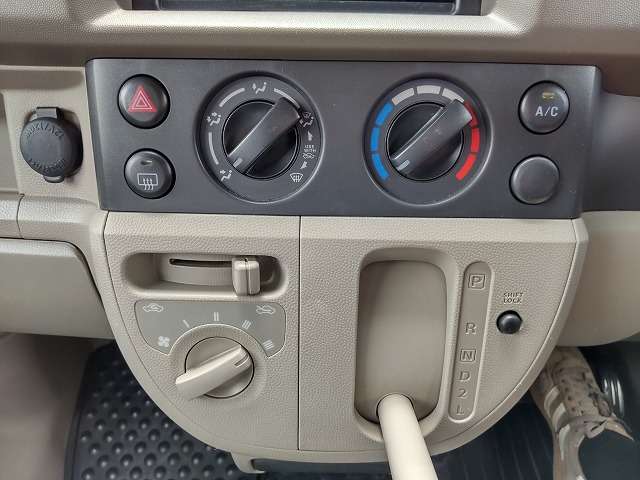 Suzuki Every 11