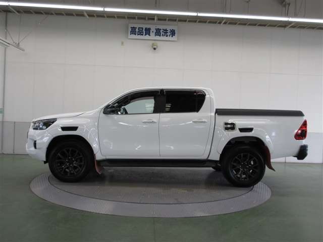 Toyota Hilux 4