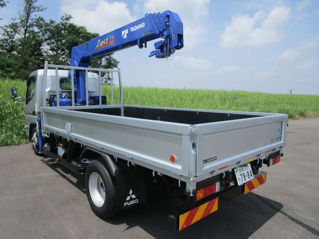 Mitsubishi Fuso Canter 2
