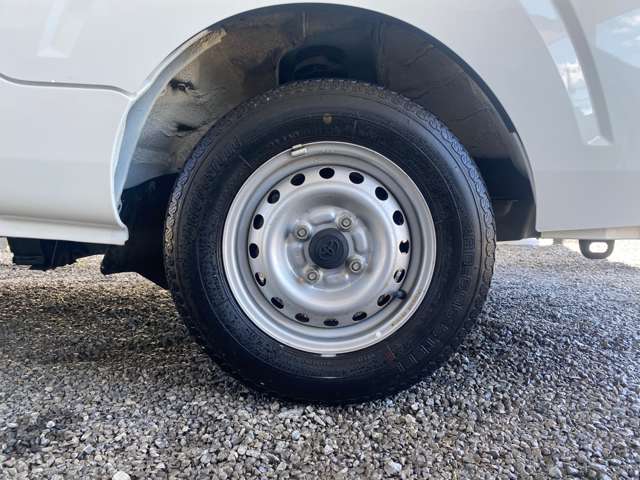Toyota Pixis Truck 11