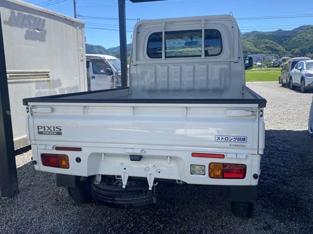 Toyota Pixis Truck 4