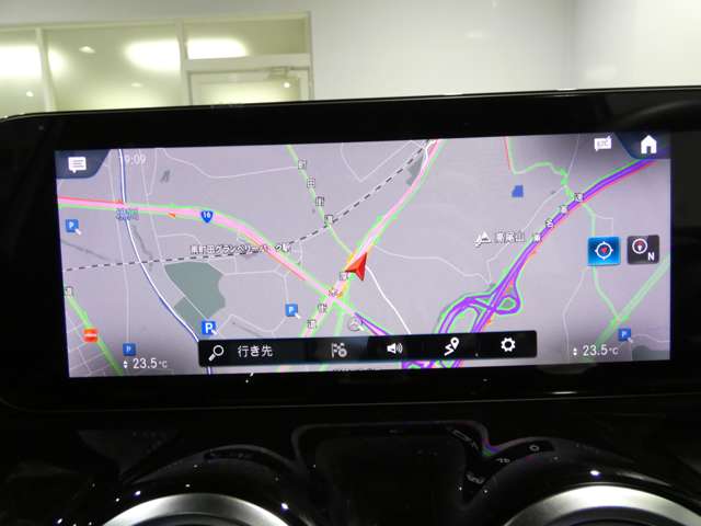 Mercedes-Benz EQA 10