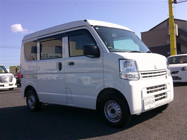 Mitsubishi Minicab Van 7