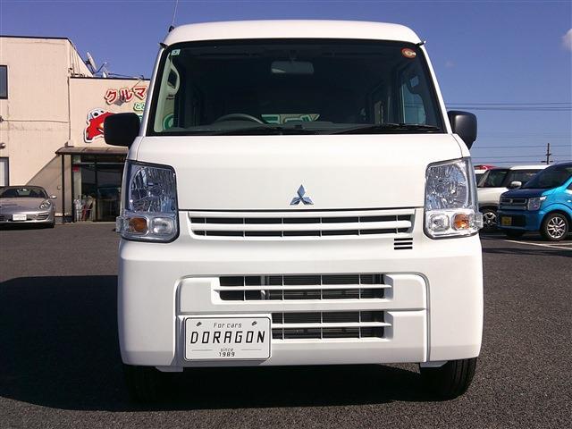 Mitsubishi Minicab Van 8