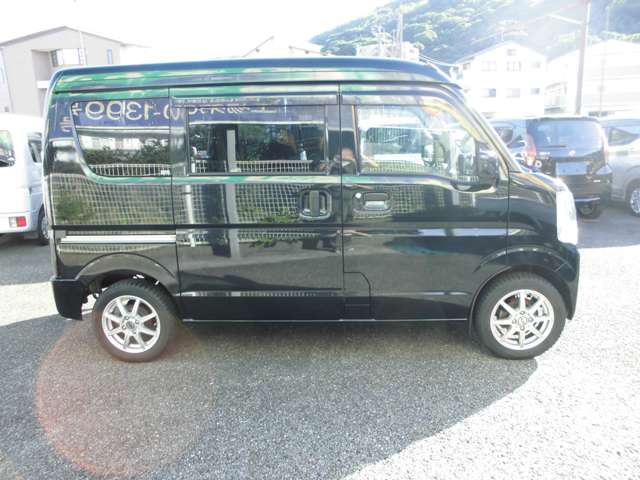 Nissan NV100 Clipper 4