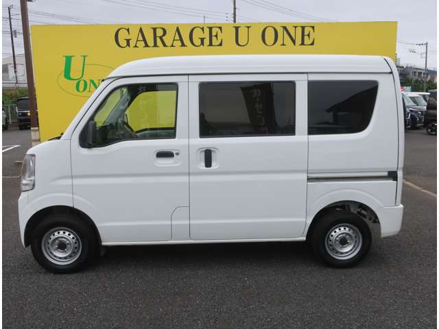 Nissan NV100 Clipper 11