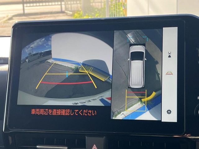 Toyota Voxy 5