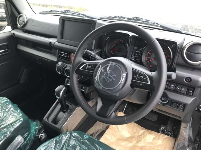 Suzuki Jimny Nomade 8