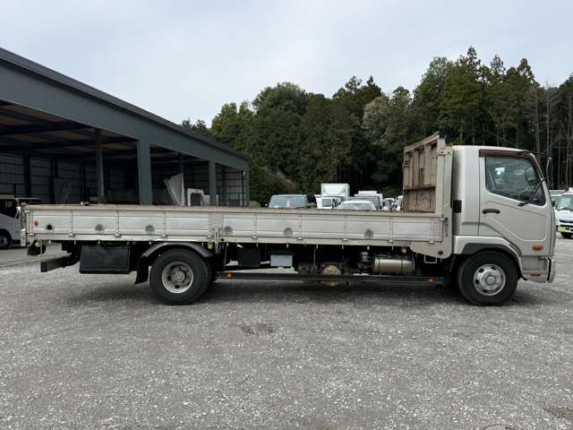Mitsubishi Fuso Fighter 4